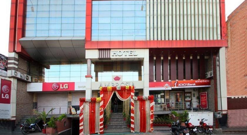 Hotel Ambrosia, Jhansi 1